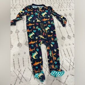 Bums & Roses Hammer Time Zippered Footies